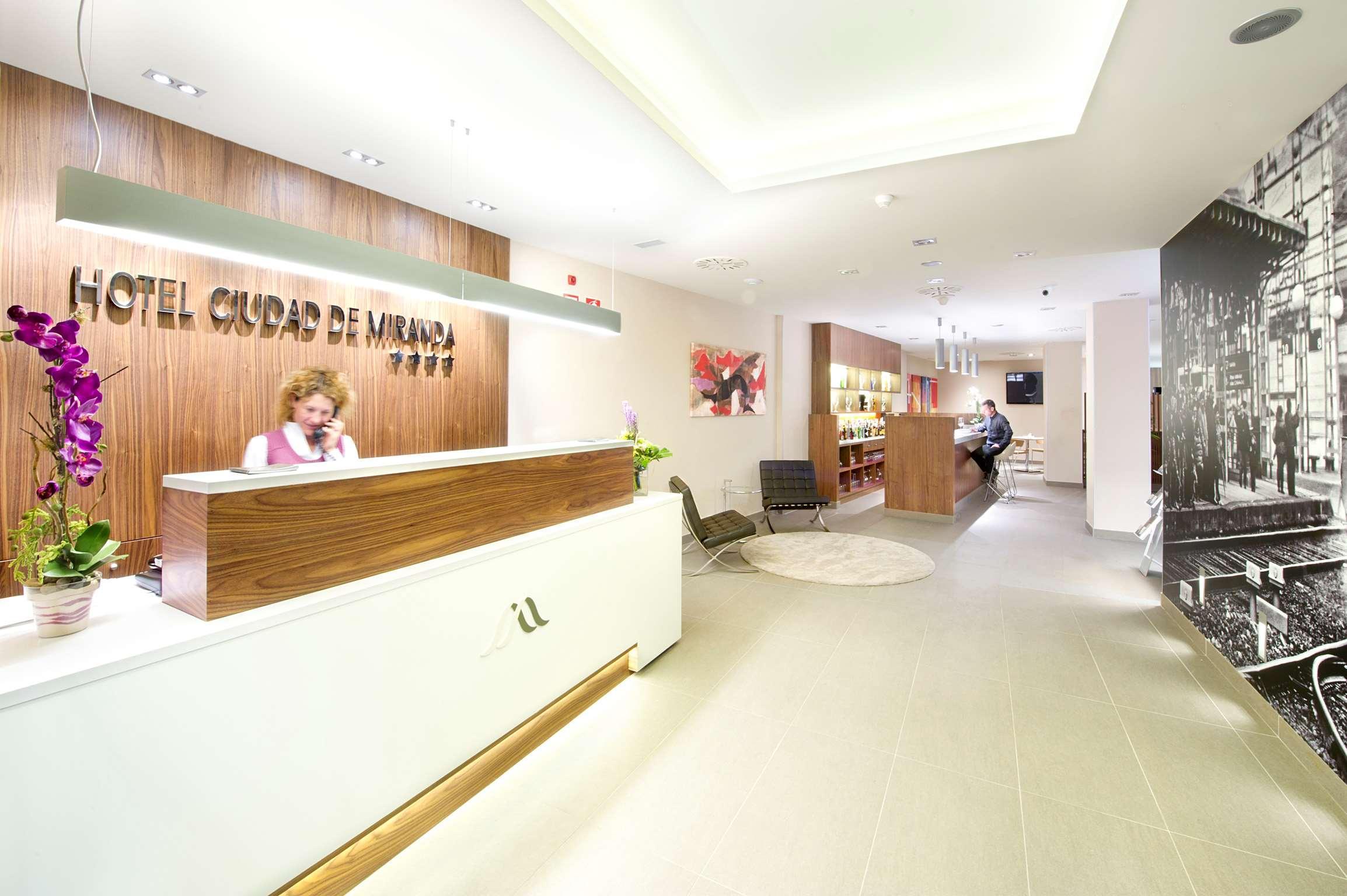 Sercotel Ciudad De Miranda Miranda de Ebro Exterior photo